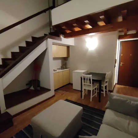 Con Soppalco - Centro - Zona Ospedale Appartement Piacenza