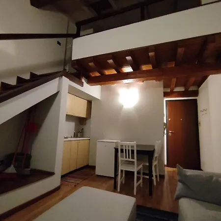 Appartement Con Soppalco - Centro - Zona Ospedale Piacenza