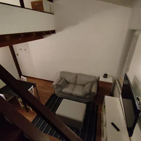 Con Soppalco - Centro - Zona Ospedale Appartement